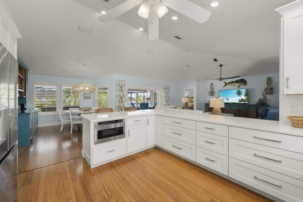 11940 Oakland Dr, Bokeelia, FL 33922 Photo