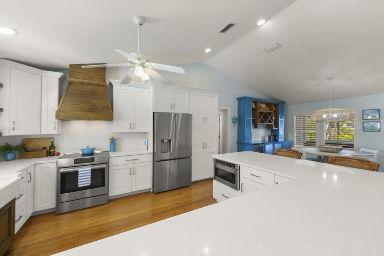 11940 Oakland Dr, Bokeelia, FL 33922 Photo