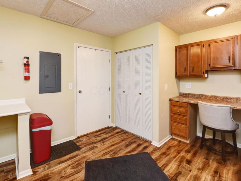 4704 Hobson Drive, Unit 4A, Columbus, OH 43228 Photo 31