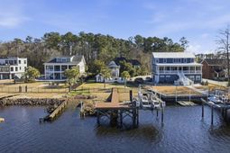 2397 River Rd. photo 4