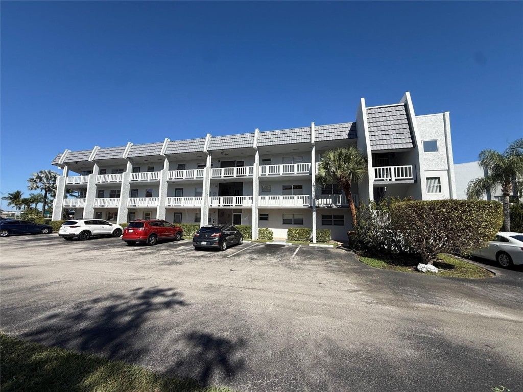 6650 Royal Palm Boulevard, Unit 311 C, Margate, FL 33063 Photo