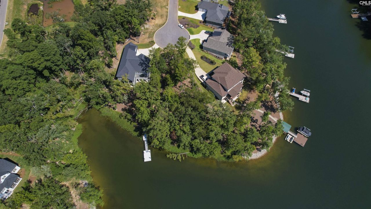 1095 Refuge Place  Photo 14