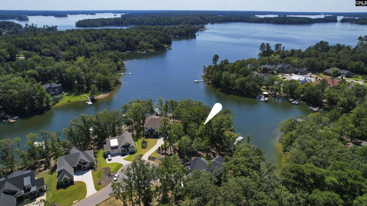 1095 Refuge Place  Photo 5