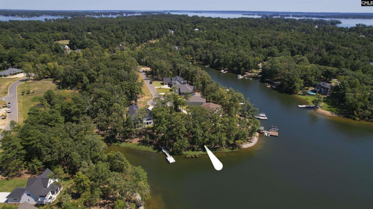 1095 Refuge Place  Photo 8