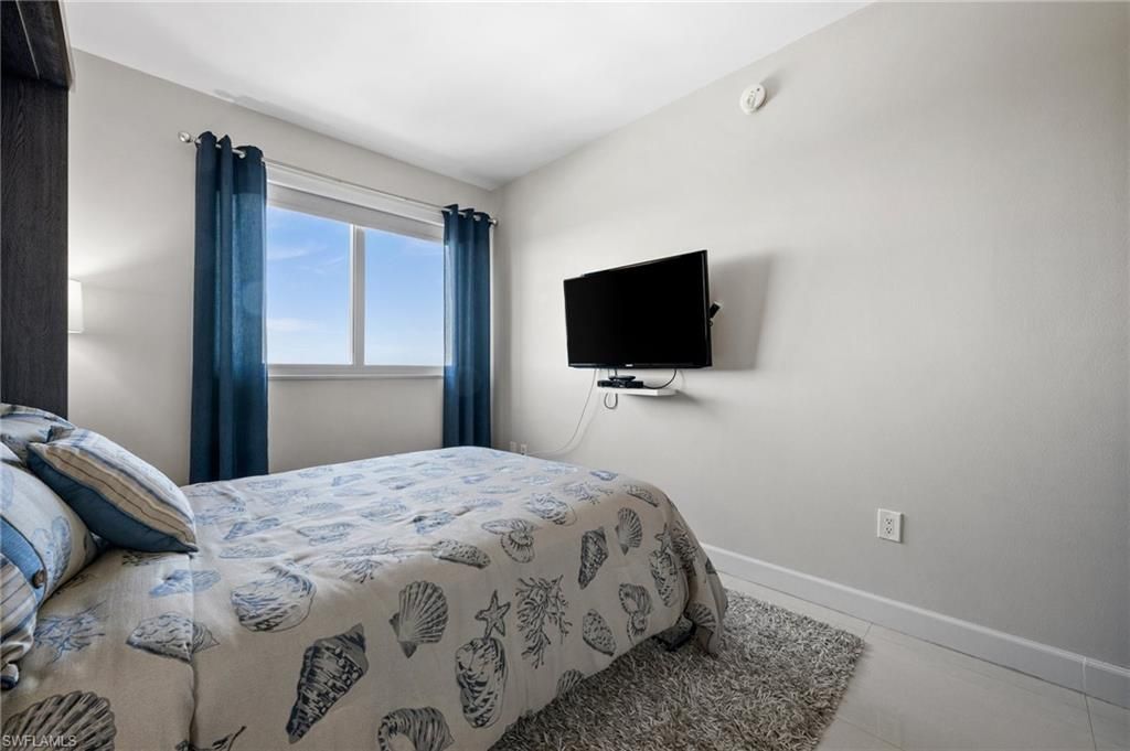 3000 Oasis Grand Blvd, Unit 2903, Fort Myers, FL 33916 Photo