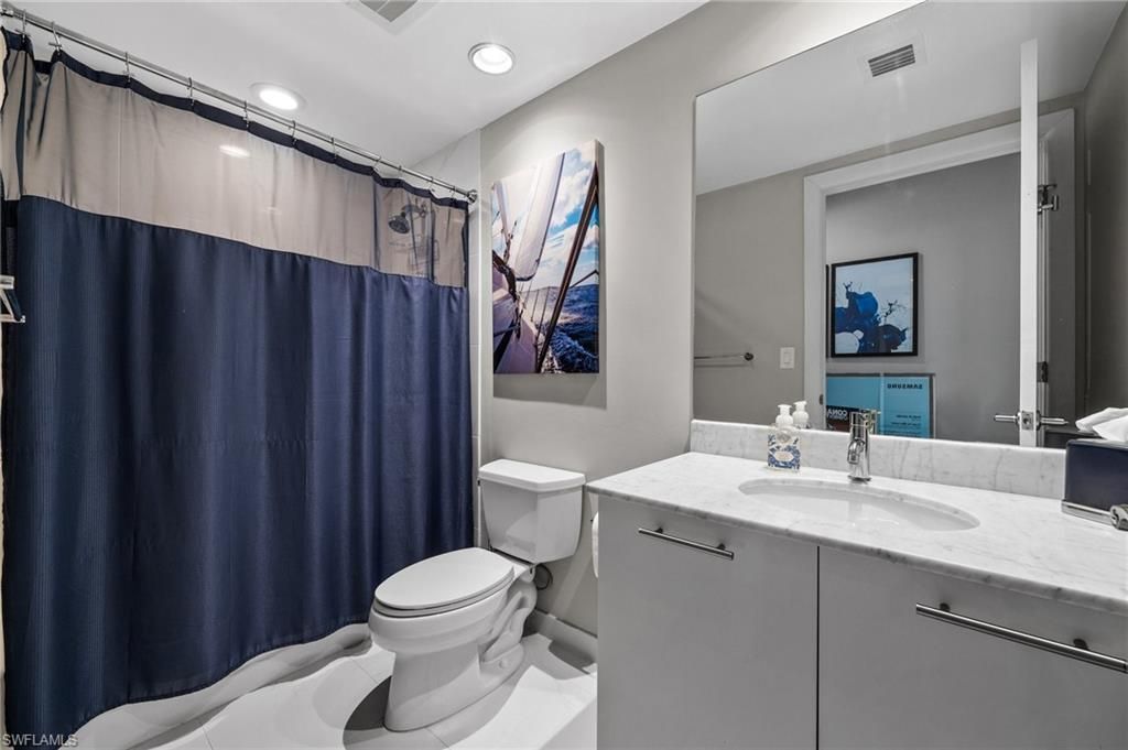 3000 Oasis Grand Blvd, Unit 2903, Fort Myers, FL 33916 Photo