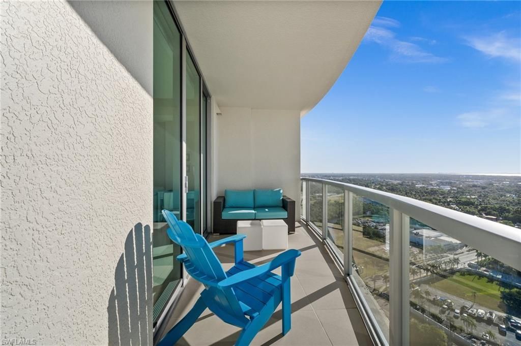 3000 Oasis Grand Blvd, Unit 2903, Fort Myers, FL 33916 Photo