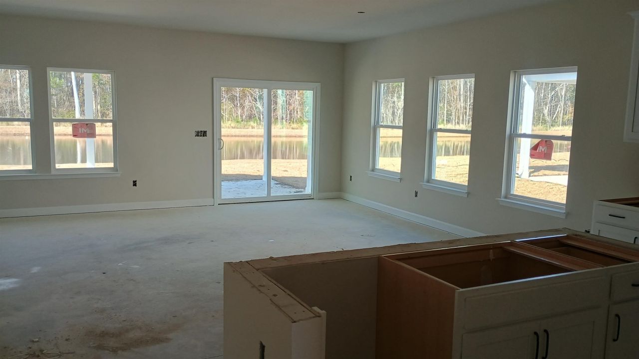 139 Valerio St. Photo 6