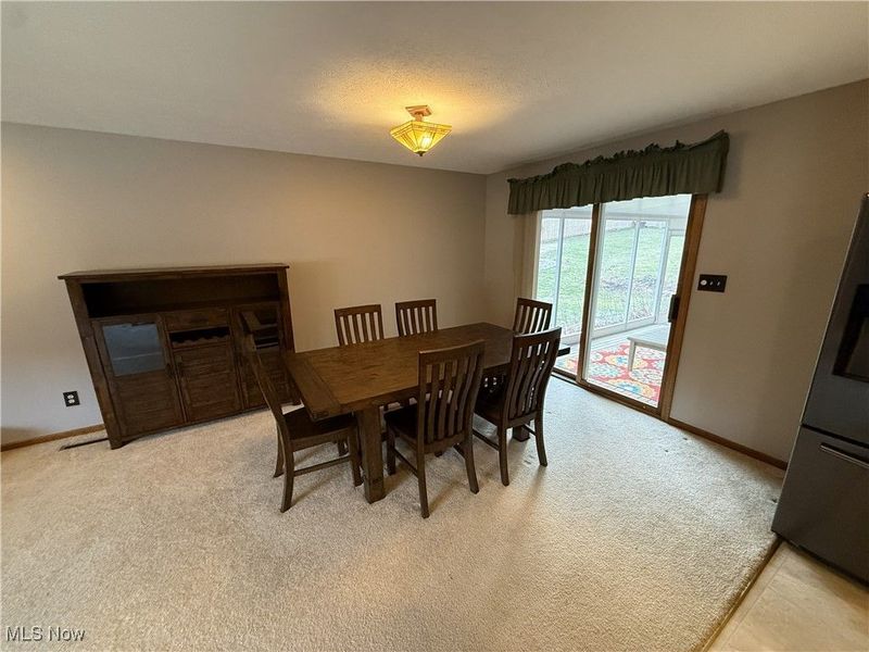 568 Lockport Avenue SW, New Philadelphia, OH 44663 Photo 11