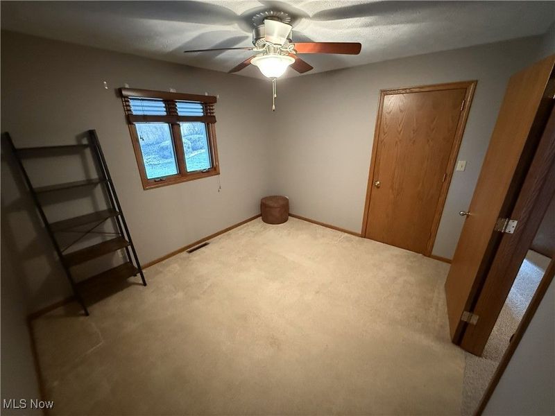 568 Lockport Avenue SW, New Philadelphia, OH 44663 Photo 23