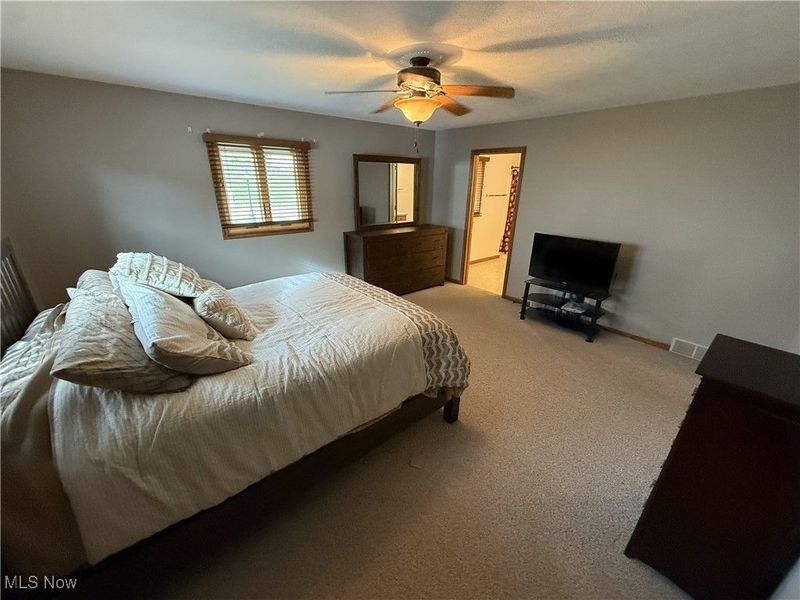 568 Lockport Avenue SW, New Philadelphia, OH 44663 Photo 30