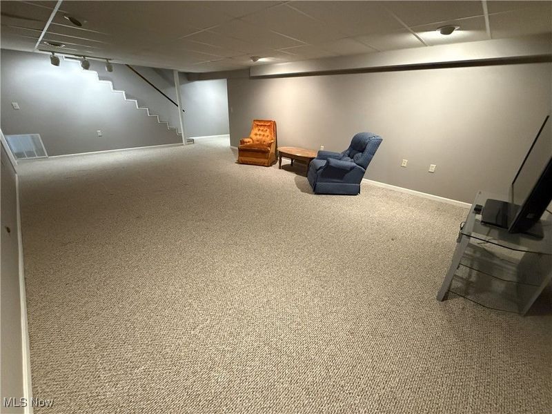 568 Lockport Avenue SW, New Philadelphia, OH 44663 Photo 35