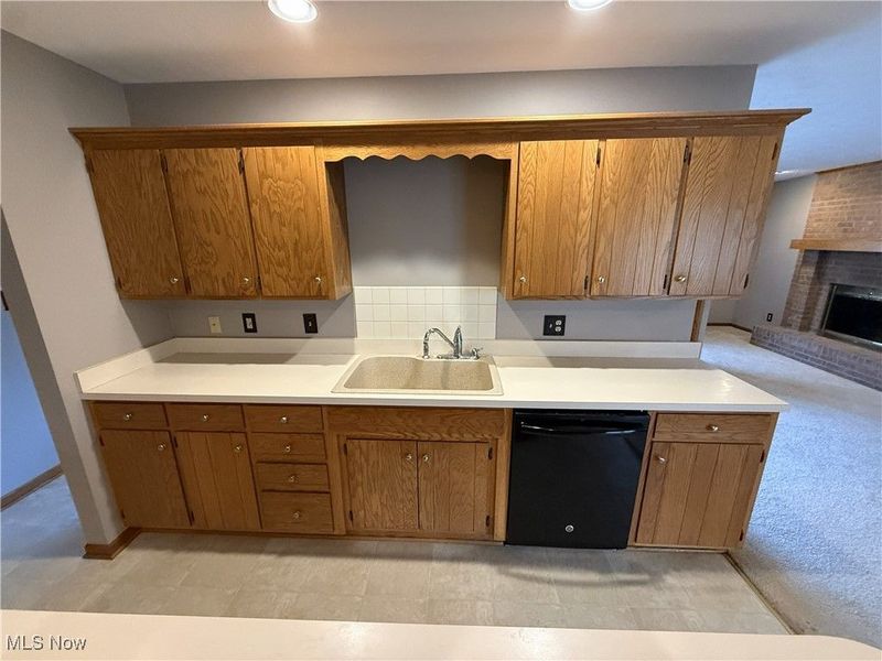 568 Lockport Avenue SW, New Philadelphia, OH 44663 Photo 9