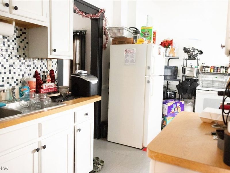 12016 Soika Avenue, Cleveland, OH 44120 Photo 6