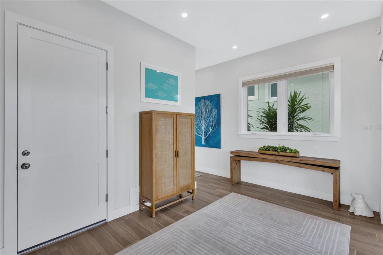 4881 Oxford Drive, Siesta Key, FL 34242 Photo