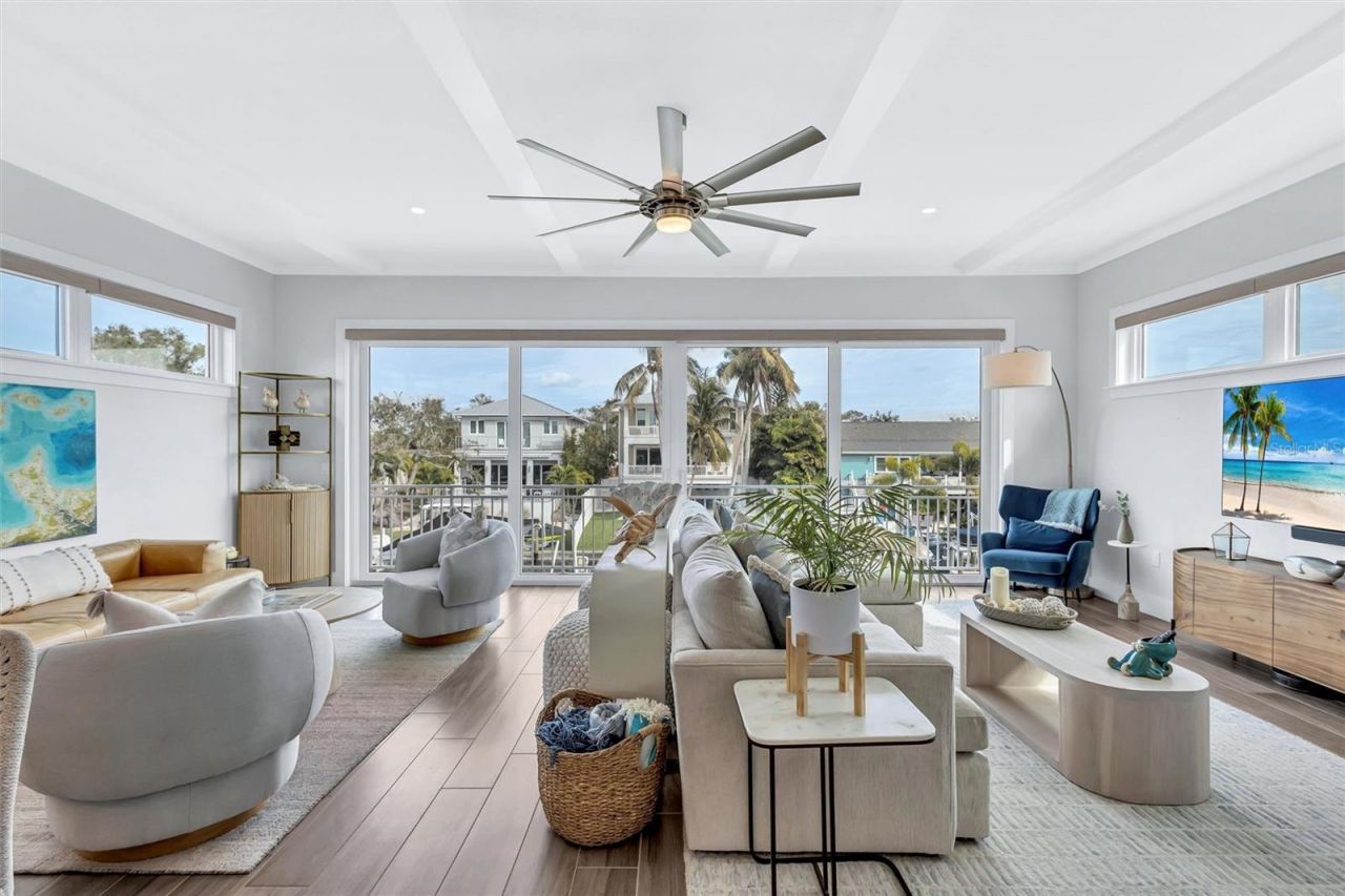 4881 Oxford Drive, Siesta Key, FL 34242 Photo