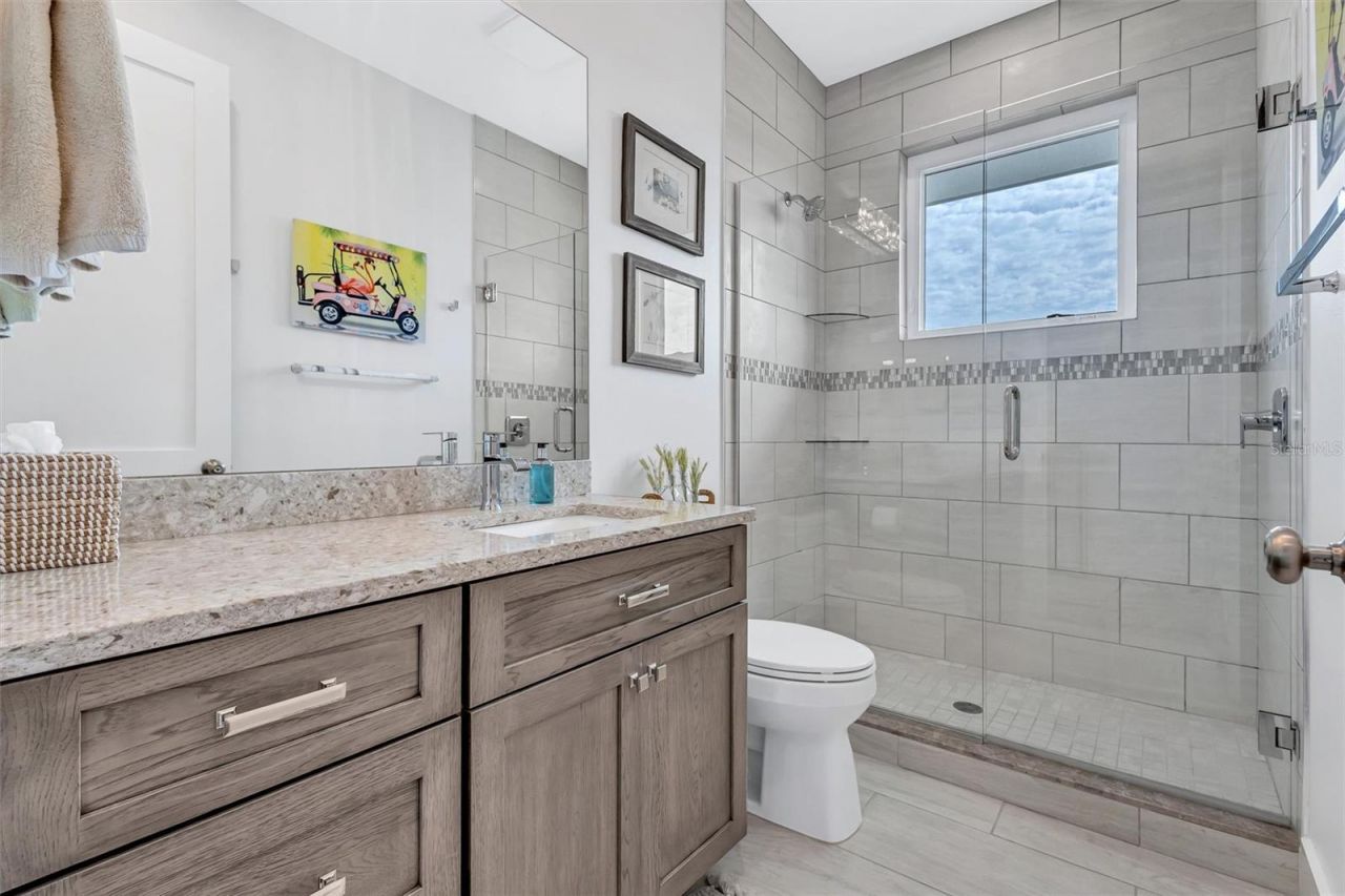 4881 Oxford Drive, Siesta Key, FL 34242 Photo