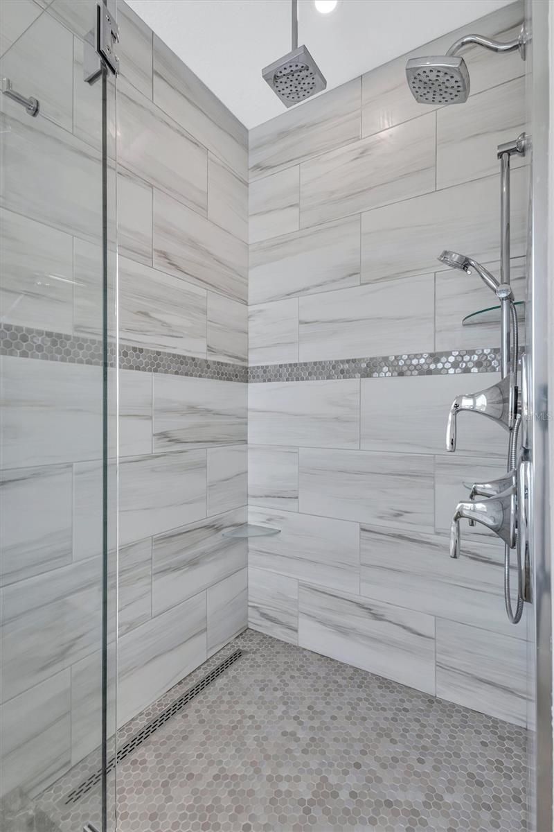 4881 Oxford Drive, Siesta Key, FL 34242 Photo