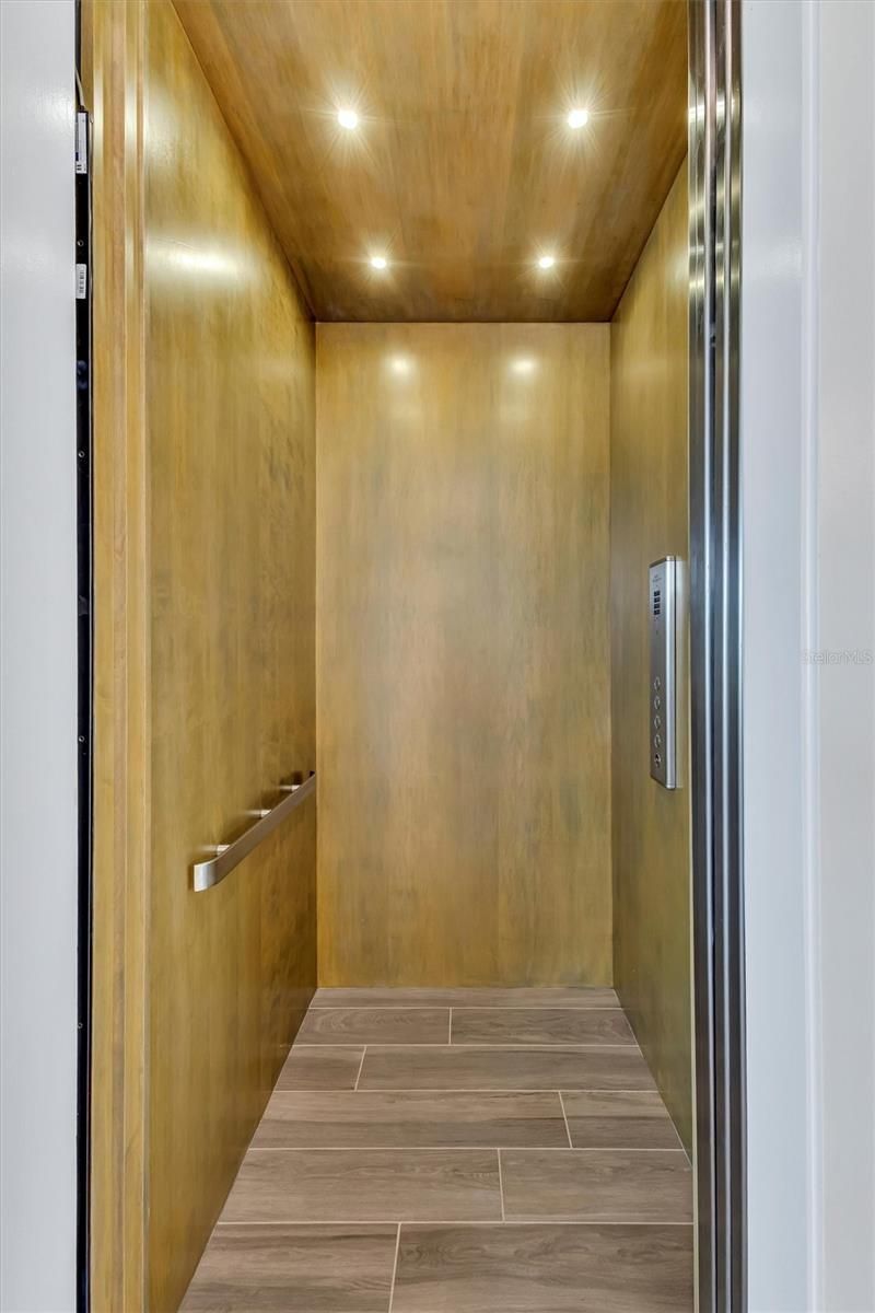 4881 Oxford Drive, Siesta Key, FL 34242 Photo