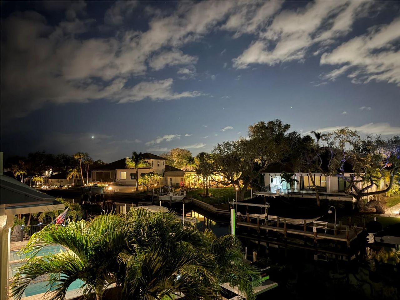 4881 Oxford Drive, Siesta Key, FL 34242 Photo