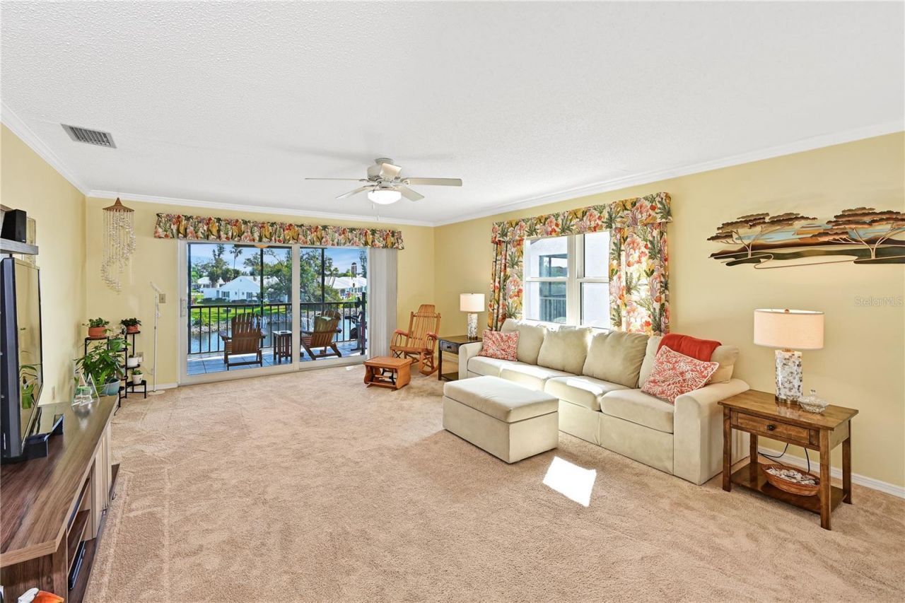 4855 Independence Drive, Bradenton, FL 34210 Photo