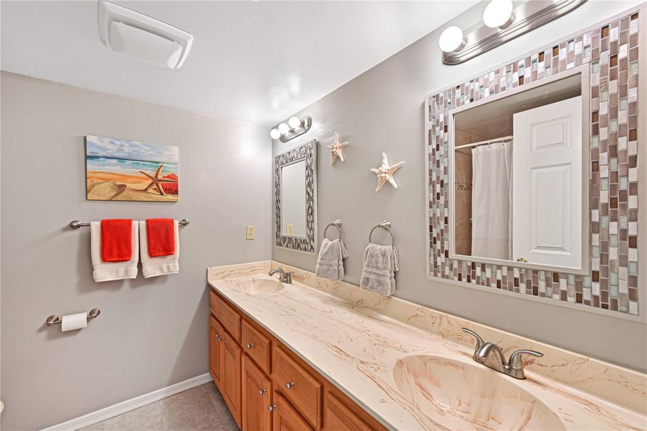 4855 Independence Drive, Bradenton, FL 34210 Photo