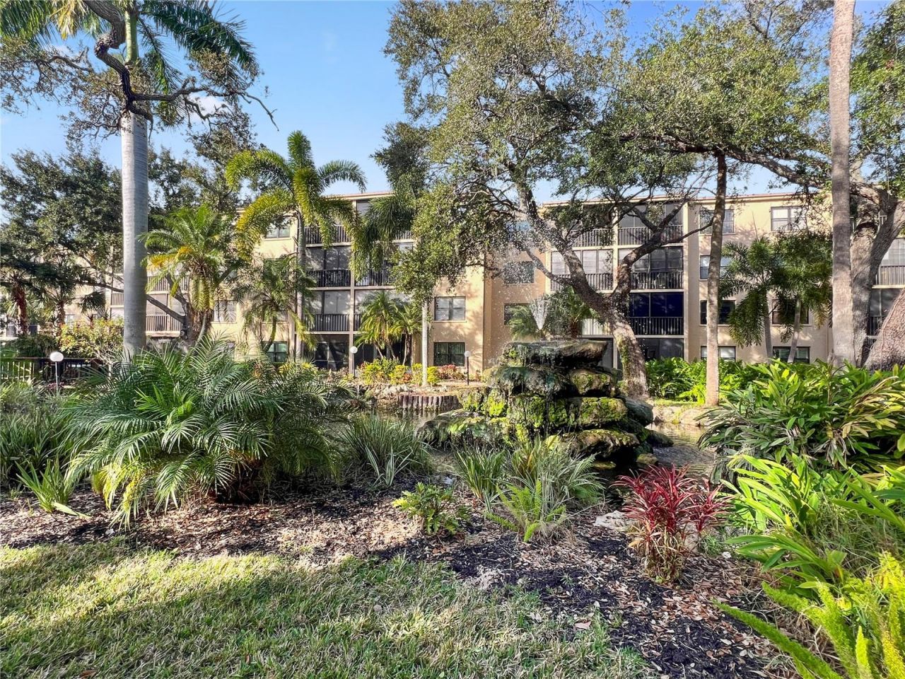 515 30th Avenue W, Unit H111, Bradenton, FL 34205 Photo