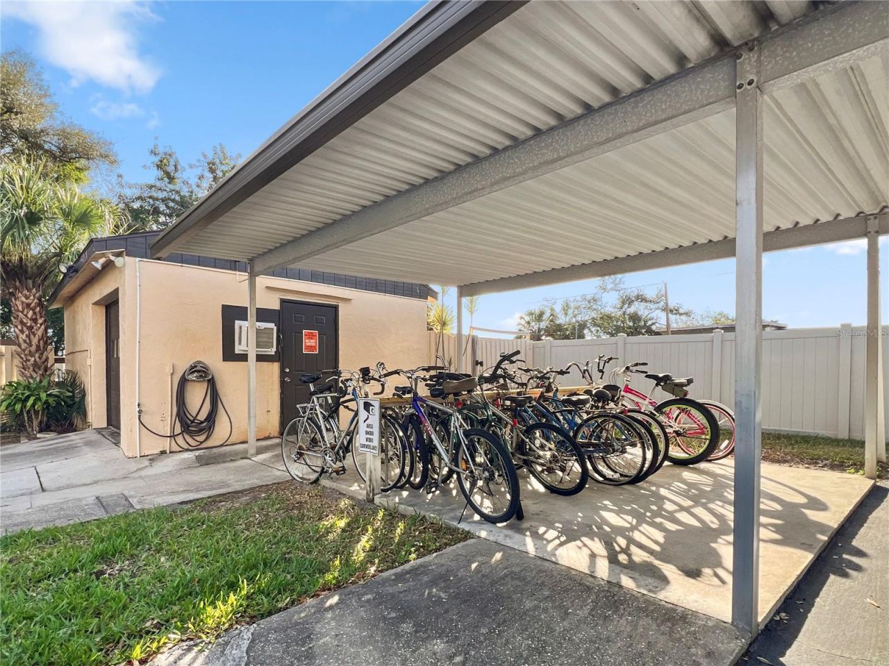 515 30th Avenue W, Unit H111, Bradenton, FL 34205 Photo