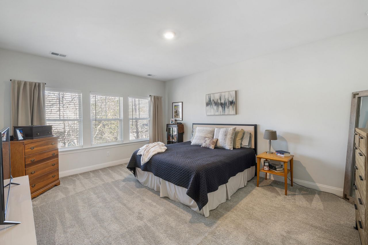 3064 Emma Lane Photo 14