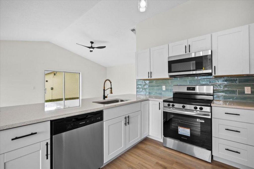 126 Wandering Trail, Jupiter, FL 33458 Photo