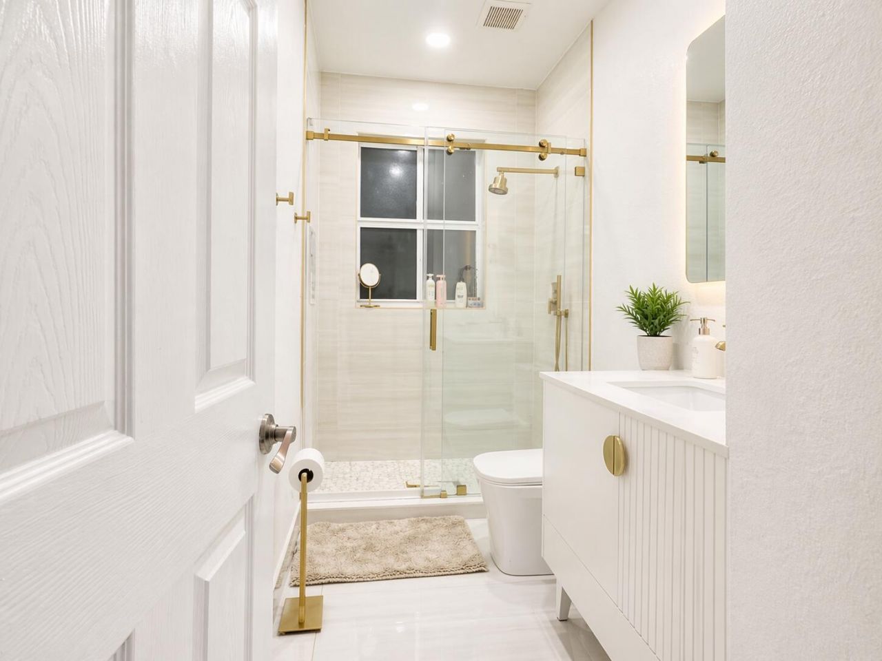 1041 NE 208th Street, Unit 1041, Miami, FL 33179 Photo