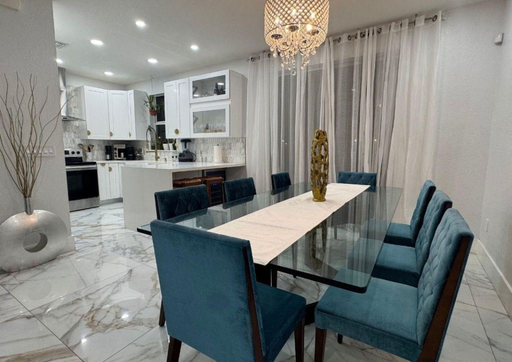 1041 NE 208th Street, Unit 1041, Miami, FL 33179 Photo