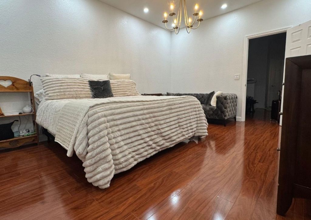 1041 NE 208th Street, Unit 1041, Miami, FL 33179 Photo