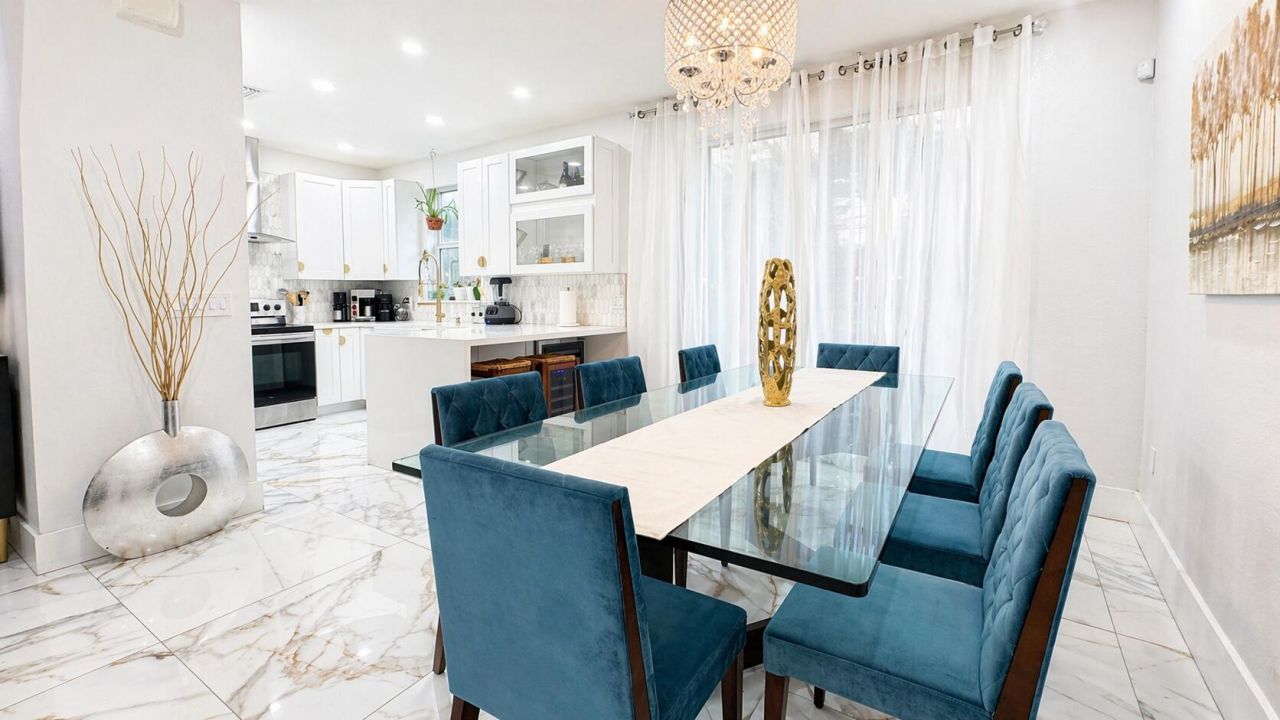 1041 NE 208th Street, Unit 1041, Miami, FL 33179 Photo
