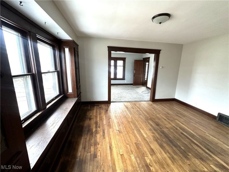 4270 Valley Road, Cleveland, OH 44109 Photo 4