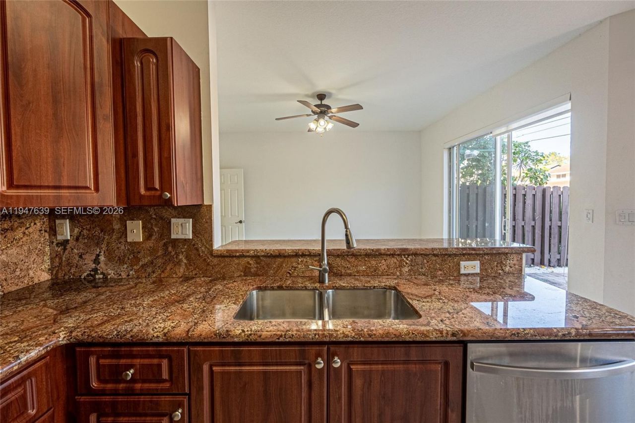 11851 SW 80th Ter, Miami, FL 33183 Photo