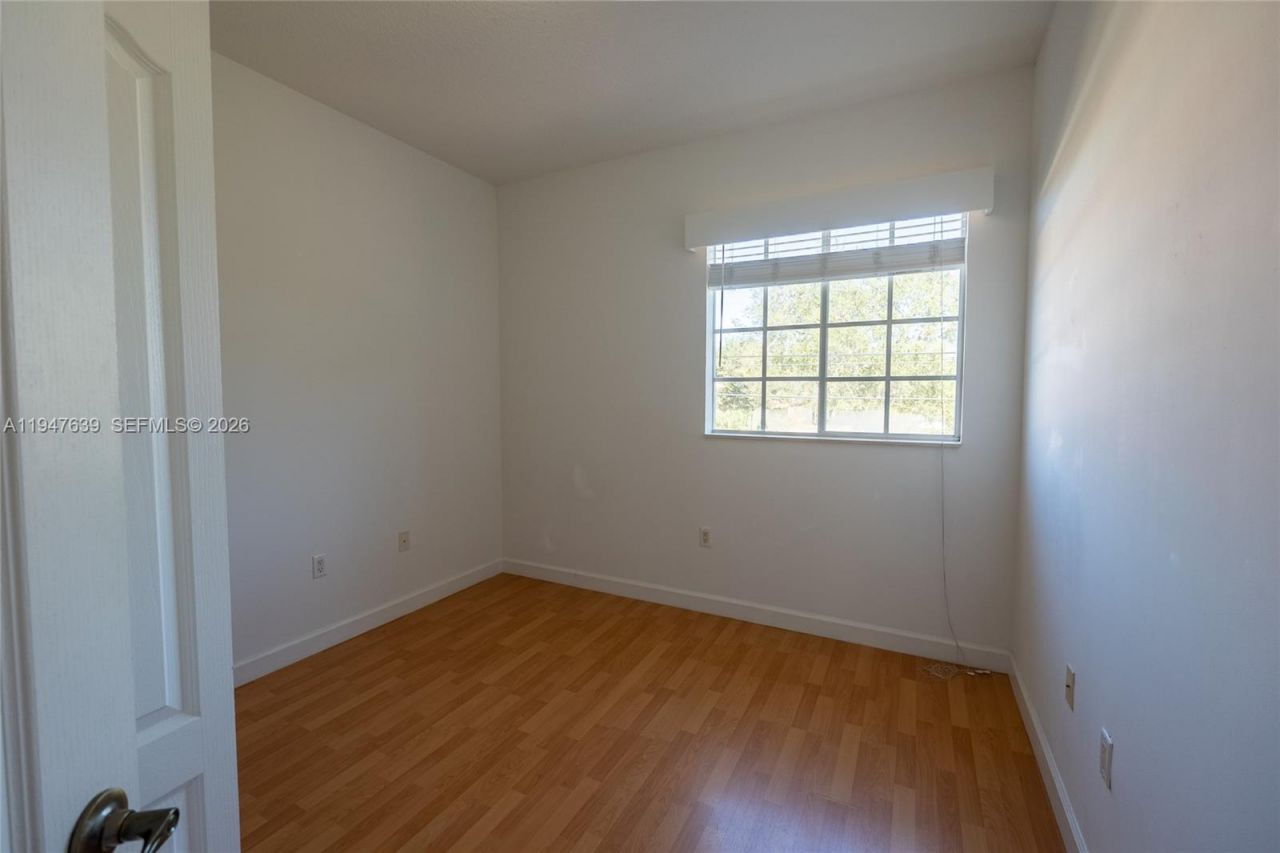 11851 SW 80th Ter, Miami, FL 33183 Photo