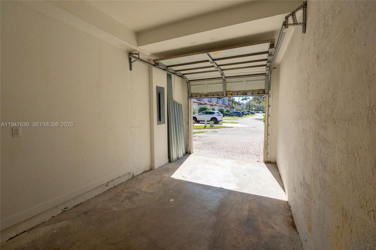 11851 SW 80th Ter, Miami, FL 33183 Photo