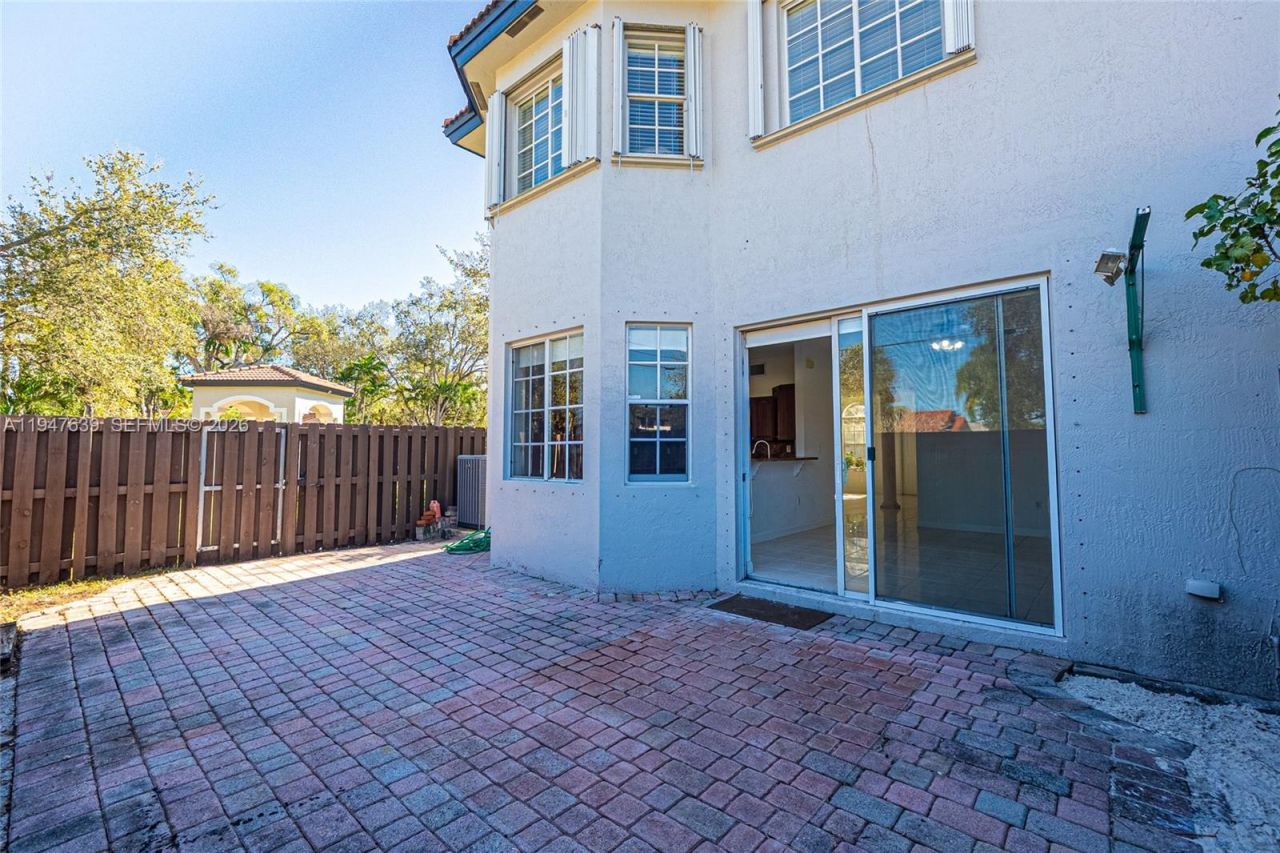 11851 SW 80th Ter, Miami, FL 33183 Photo