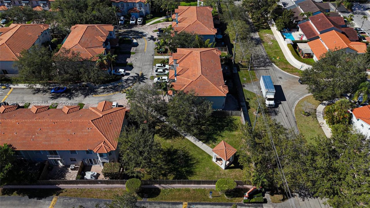 11851 SW 80th Ter, Miami, FL 33183 Photo