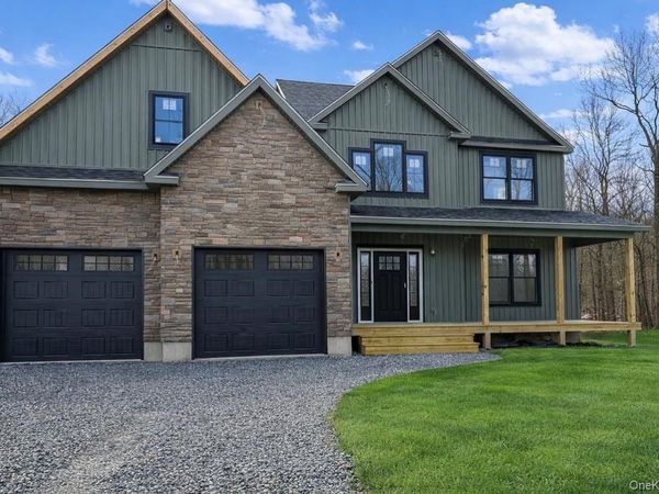 4 Cherry Hill Road, Cornwall, NY 12518