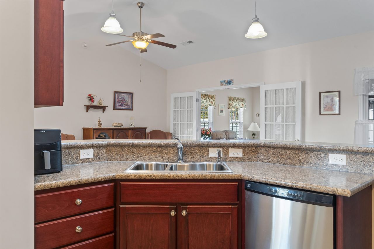 830 Payne Ct. Photo 15