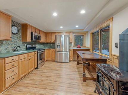 6442 Donner Road, Tahoe Vista, CA 96148 Photo