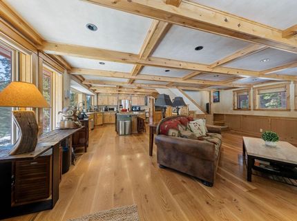 6442 Donner Road, Tahoe Vista, CA 96148 Photo