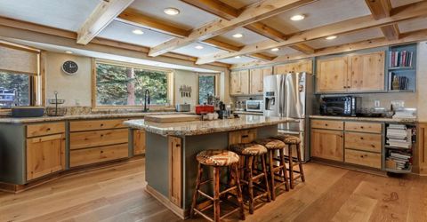 6442 Donner Road, Tahoe Vista, CA 96148 Photo