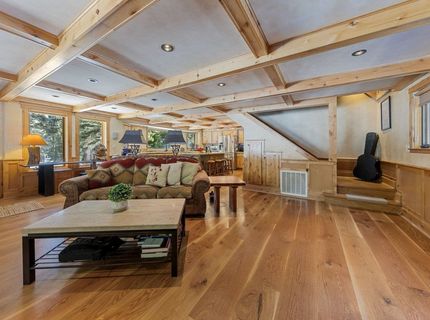 6442 Donner Road, Tahoe Vista, CA 96148 Photo