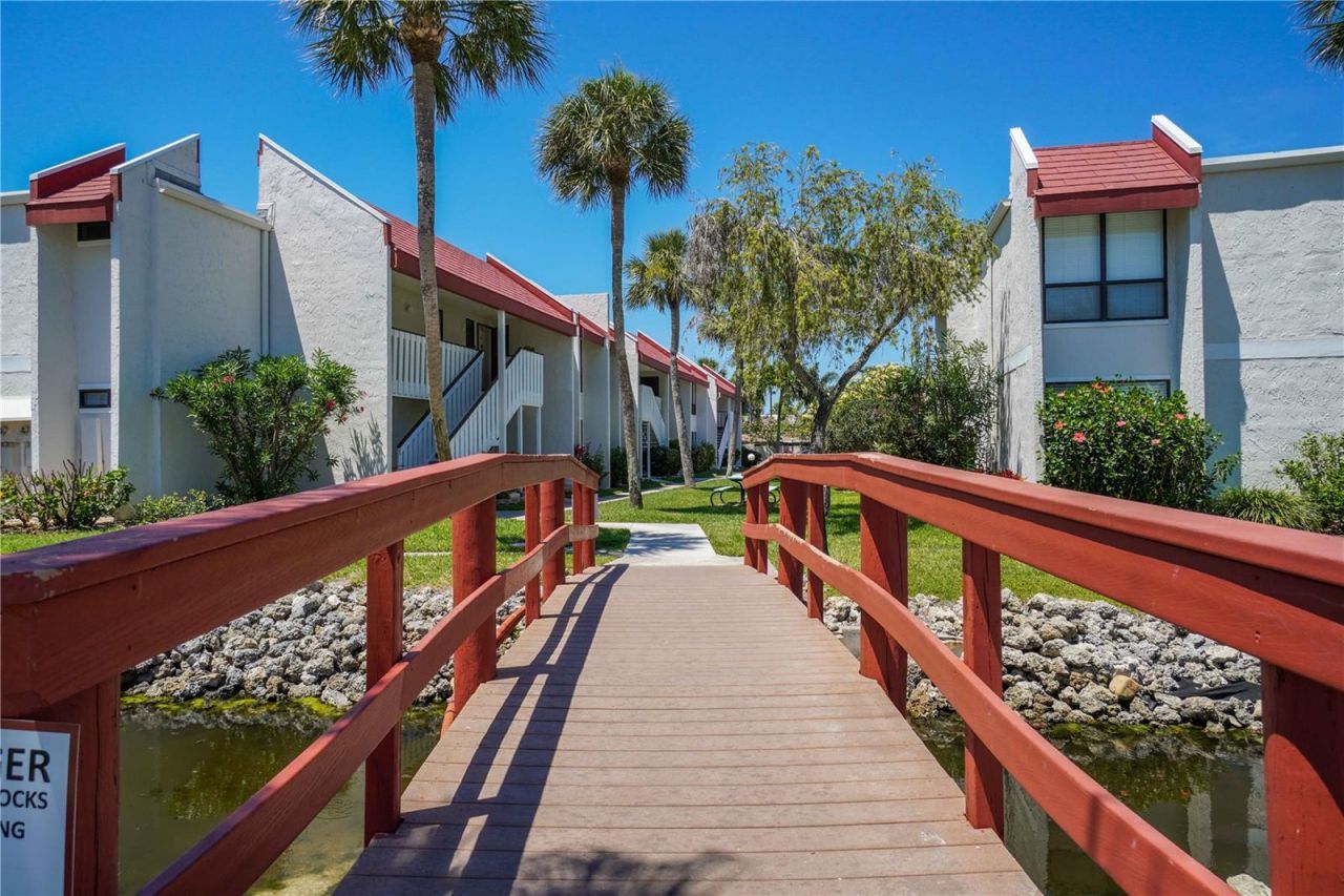 1801 Gulf Drive N, Unit 211, Bradenton Beach, FL 34217 Photo