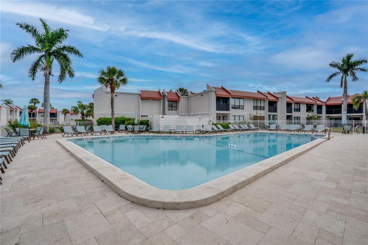 1801 Gulf Drive N, Unit 211, Bradenton Beach, FL 34217 Photo