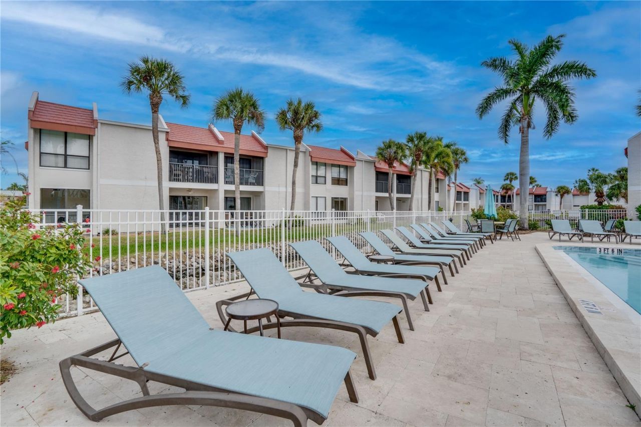 1801 Gulf Drive N, Unit 211, Bradenton Beach, FL 34217 Photo