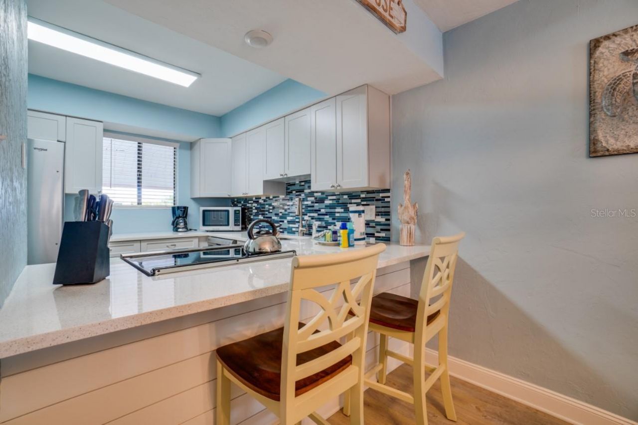 1801 Gulf Drive N, Unit 211, Bradenton Beach, FL 34217 Photo